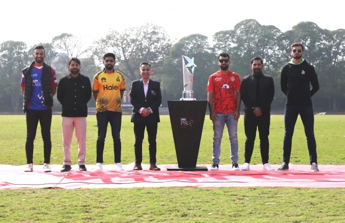 HBL PSL 9 Trophy revealed